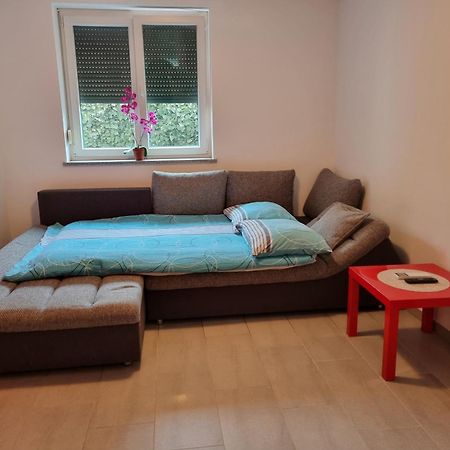 Apartizola Dış mekan fotoğraf