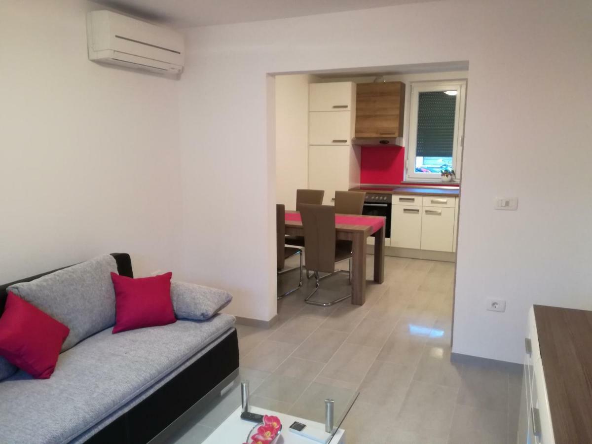 Apartizola Dış mekan fotoğraf